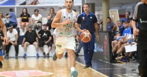 Ferro celebró ante Independiente Oliva